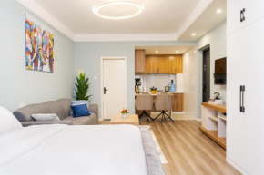 Elegant Studio-Full Kitchen-Pool-Gym